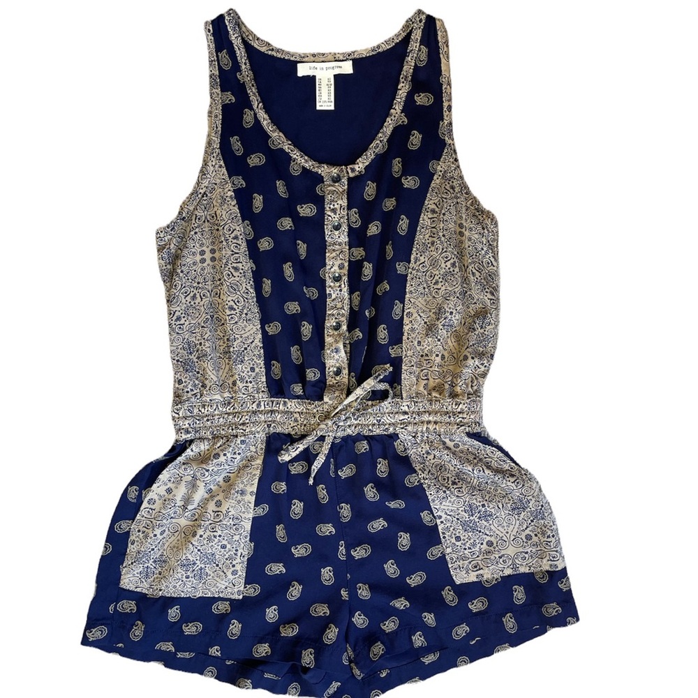 Life in Progress Romper size Extra Small